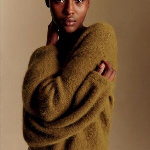 Sézane Jay sweater size L Olive Green